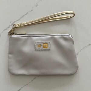 Gray/white Wristlet Clutch with purple inside, like new!